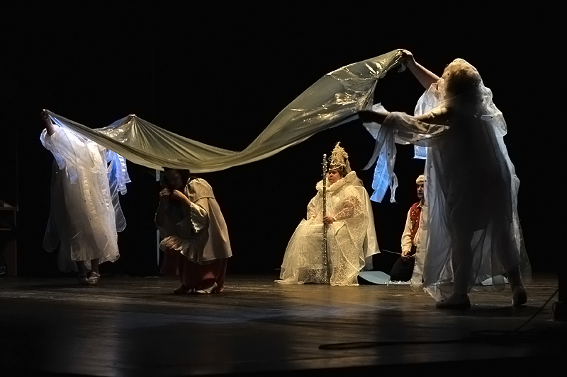 "Opowieść o Cebulku" Dubrava members theatre studio "Rainbow"-Kaliningrad